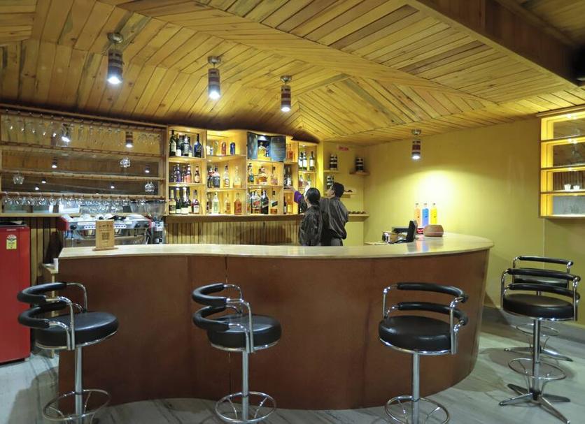 Bar Photo