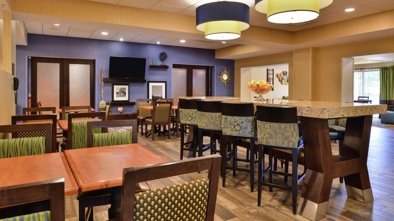 Hampton Inn Harrisonburg - South