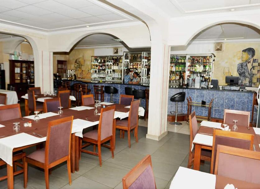 Bar Photo