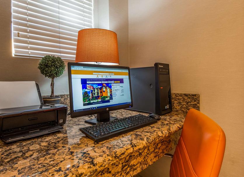 Business center Photo