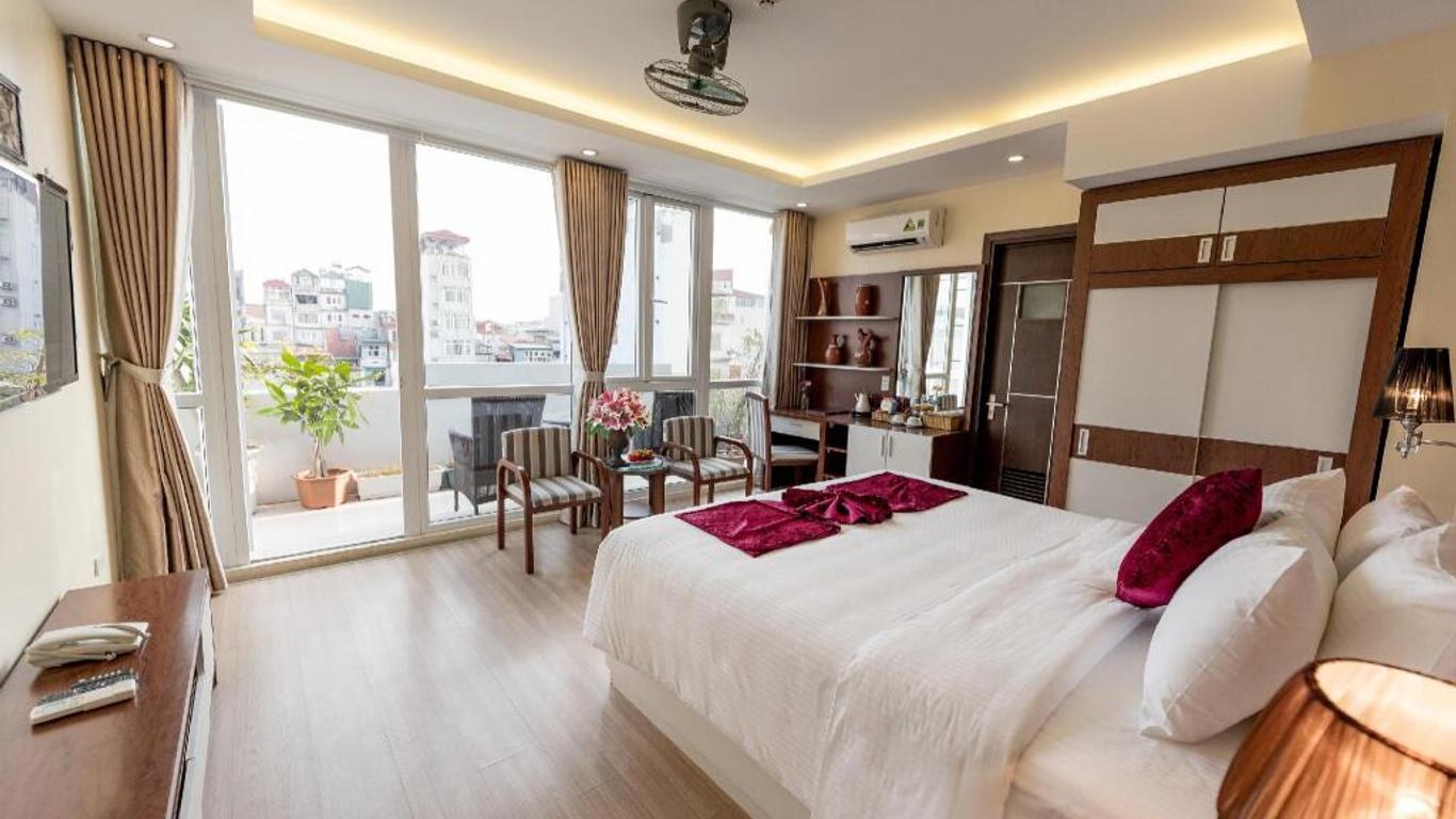 Golden Amour Hotel