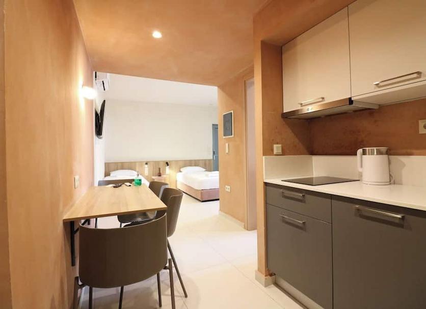 Kitchen Photo
