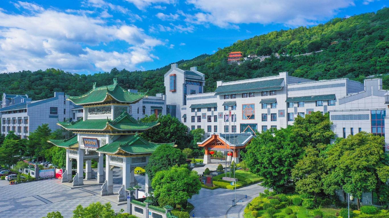 Yingbin Hotel