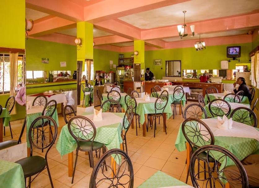 Restaurant Photo
