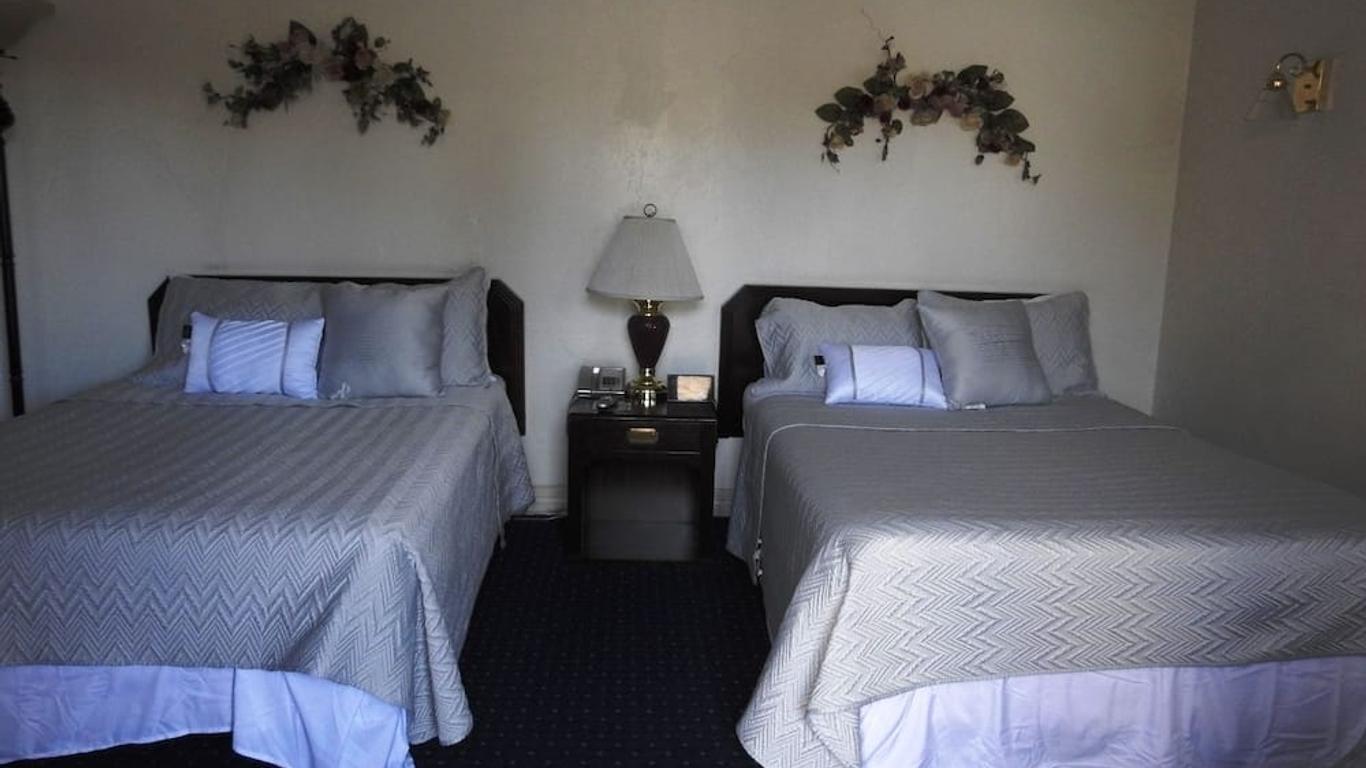 Stanford Motor Inn