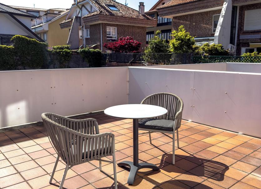 Balcony Photo