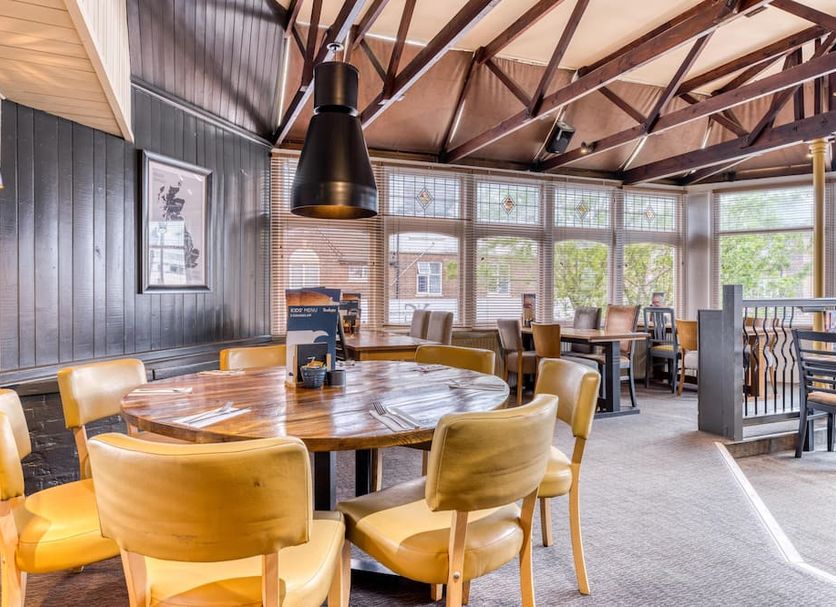 Restaurant Photo