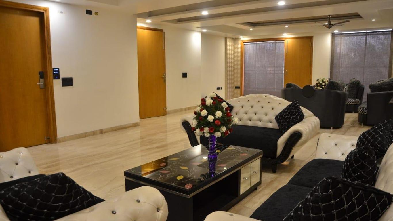 Hotel Palazzo Inn ( Pure-Veg )