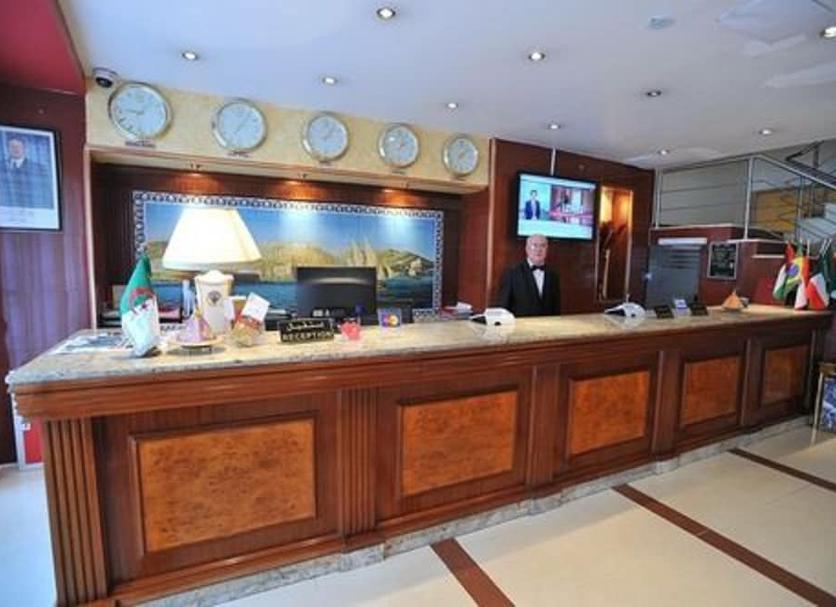 Front desk Photo