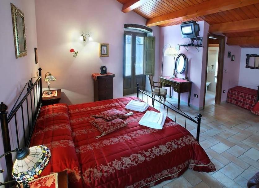 Bedroom Photo