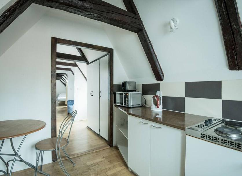 Kitchen Photo