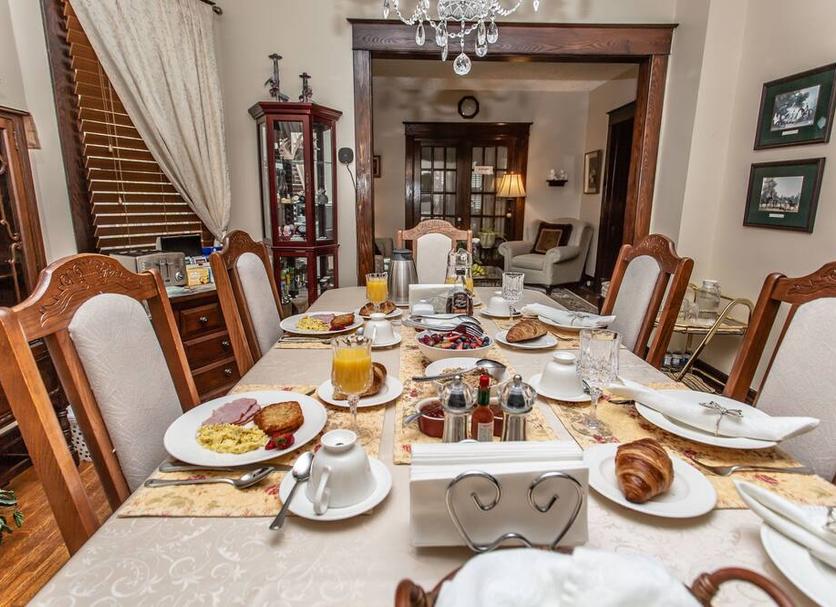 Dining room Photo