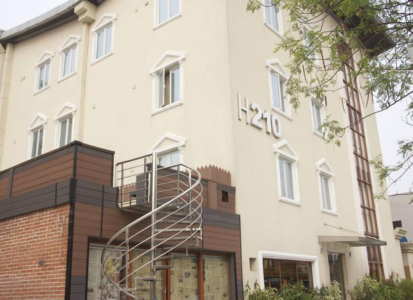 Building Photo