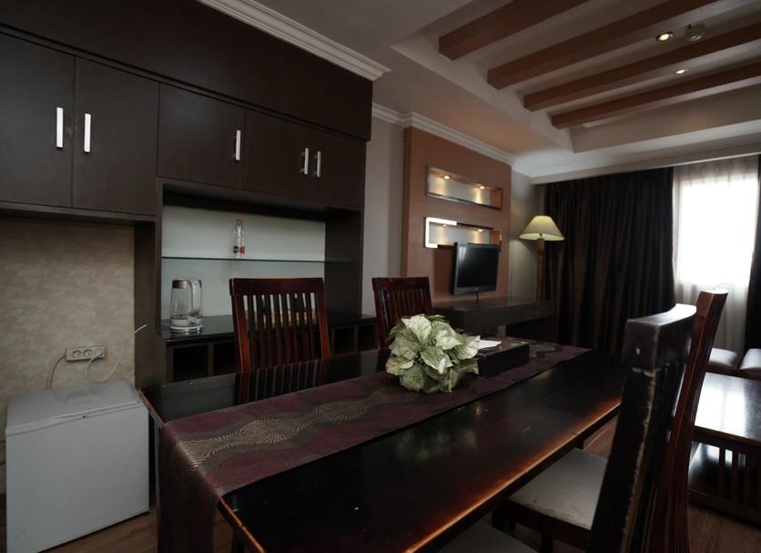 Dining room Photo