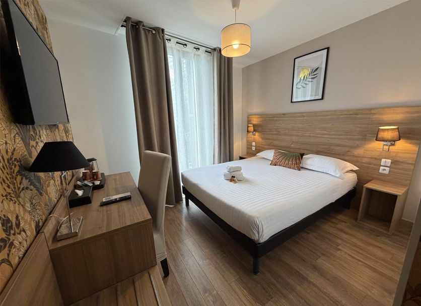 Bedroom Photo