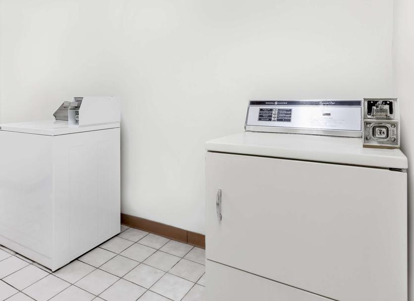 Laundry facility Photo