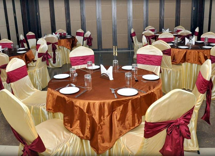 Banquet hall Photo