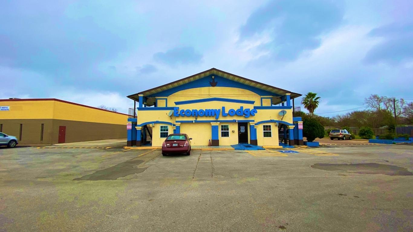 Economy Lodge Texas City Refinery