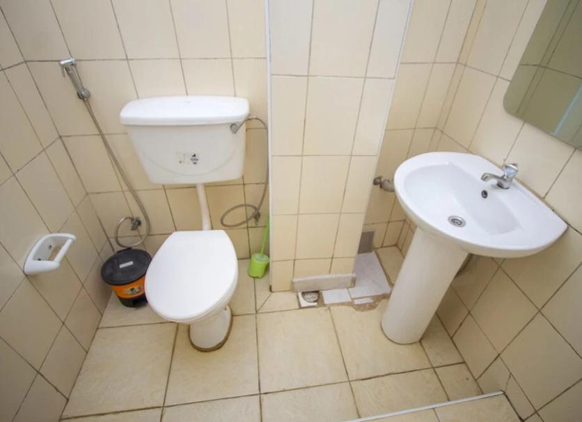 Bathroom Photo