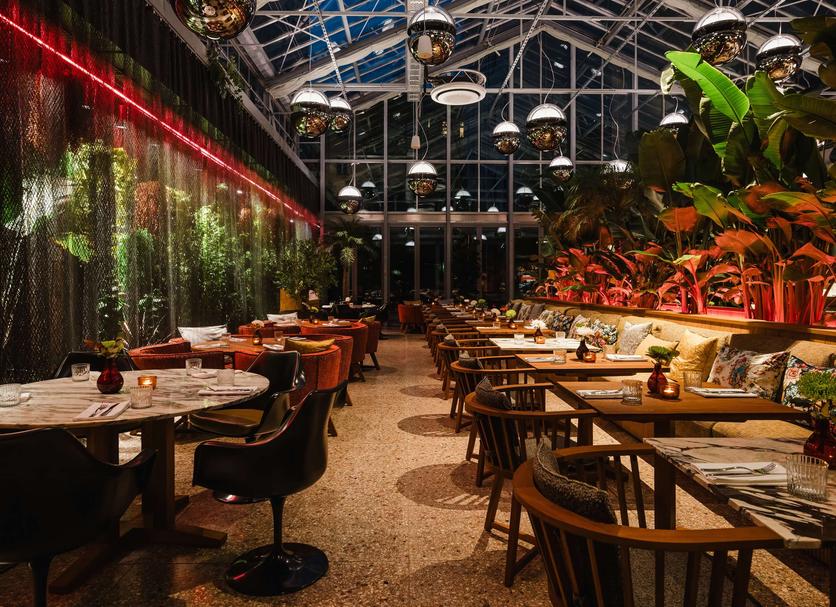 Restaurant Photo