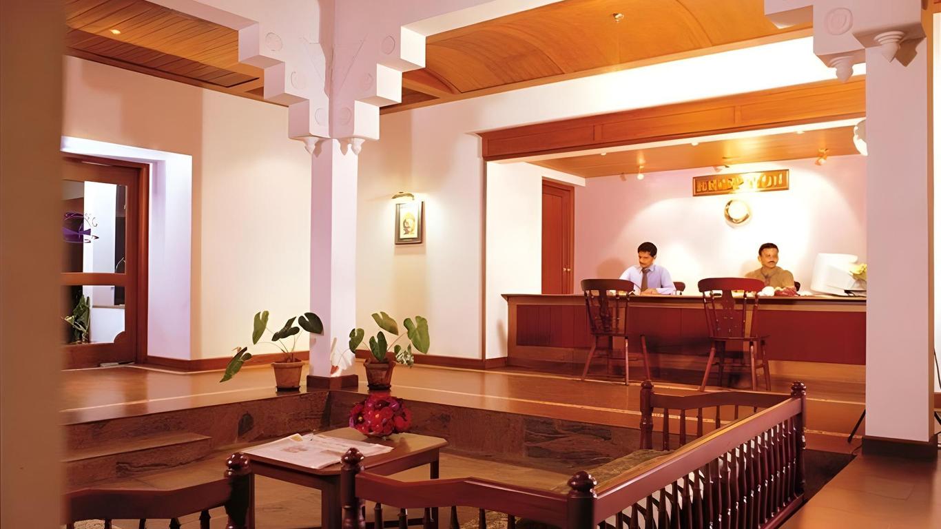 Hotel Silver Crest