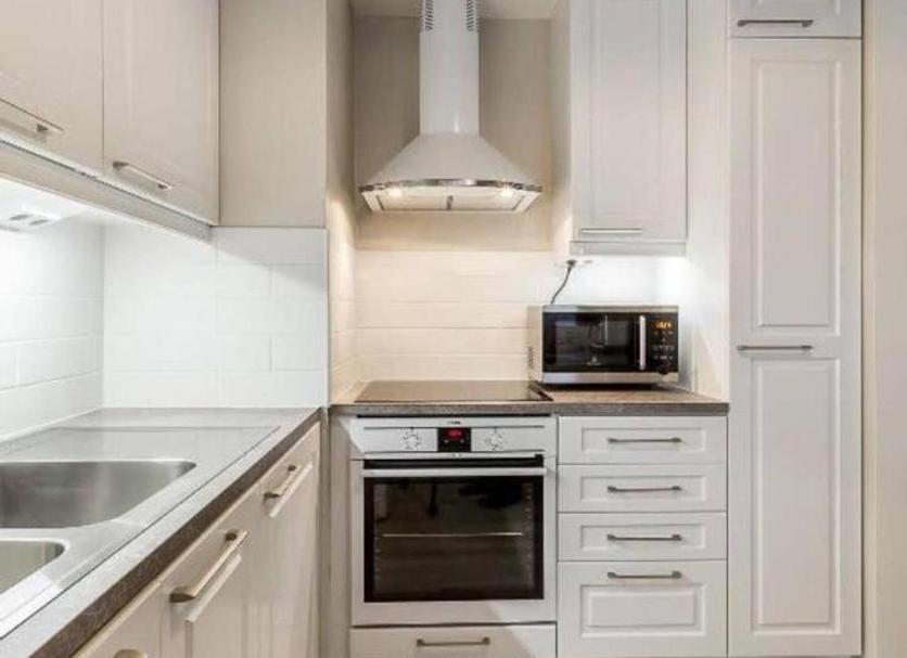 Kitchen Photo
