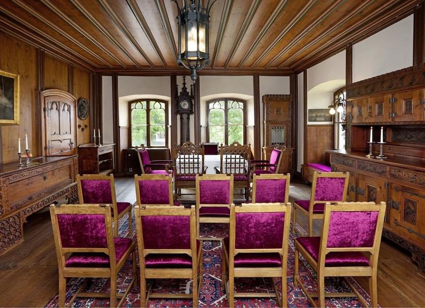 Dining room Photo