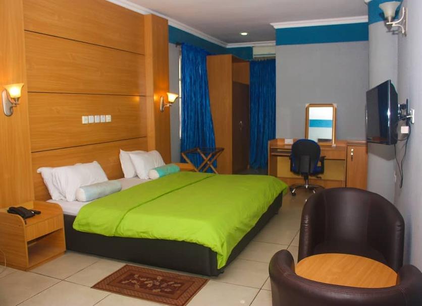 Bedroom Photo
