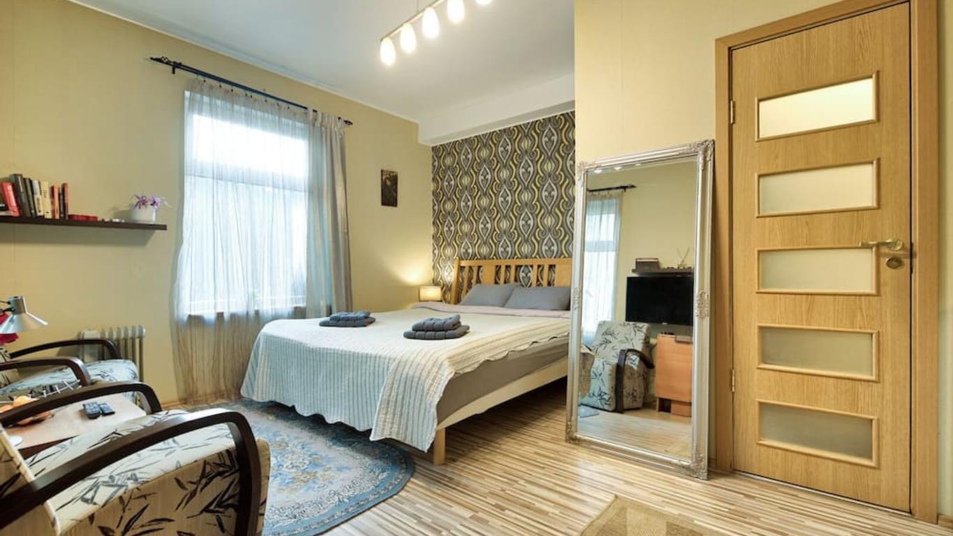 Quiet Romantic Studio plus parking, Tartu Home