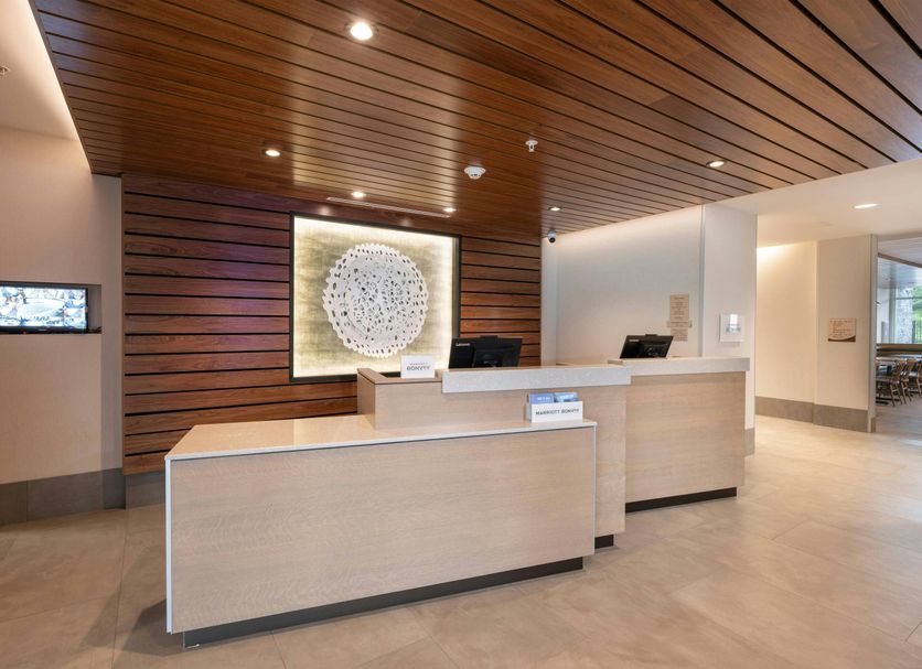Front desk Photo