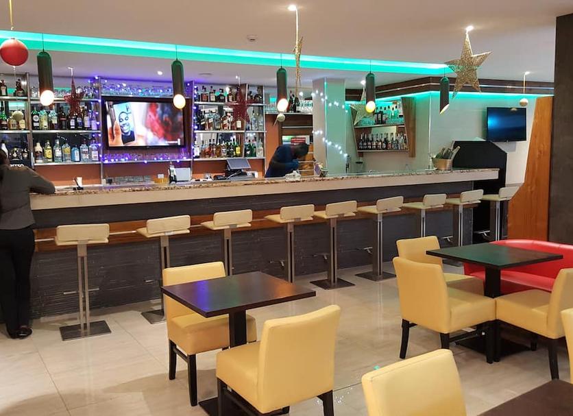 Bar Photo