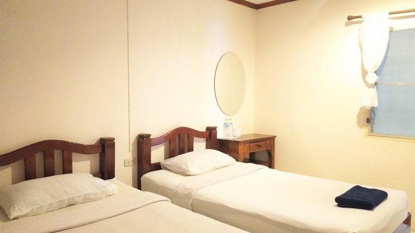 Gold Beach Guest House