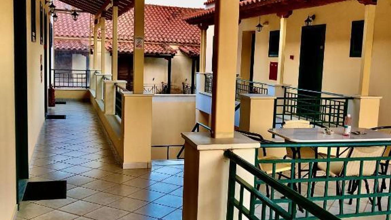 Costa-Rini Hotel