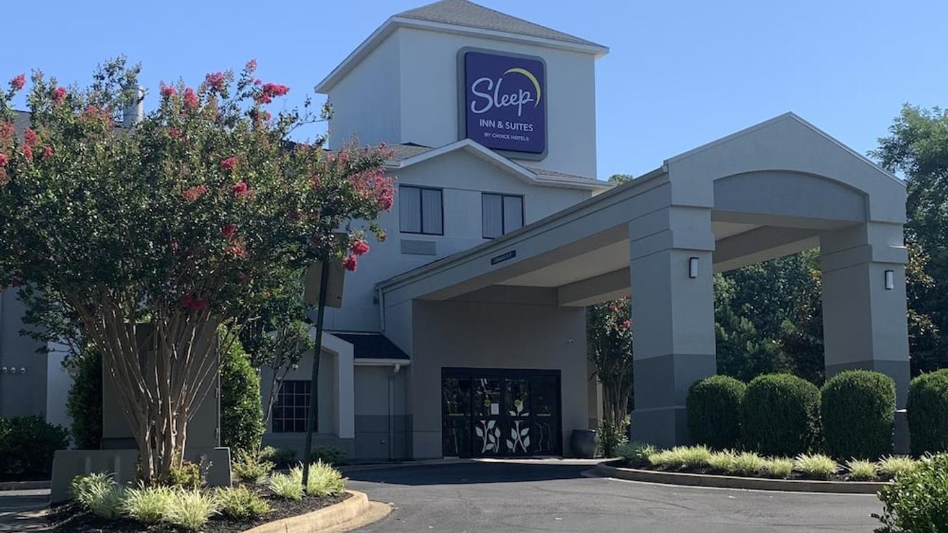 Sleep Inn & Suites