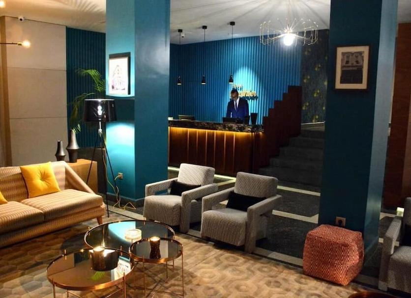 Lounge Photo