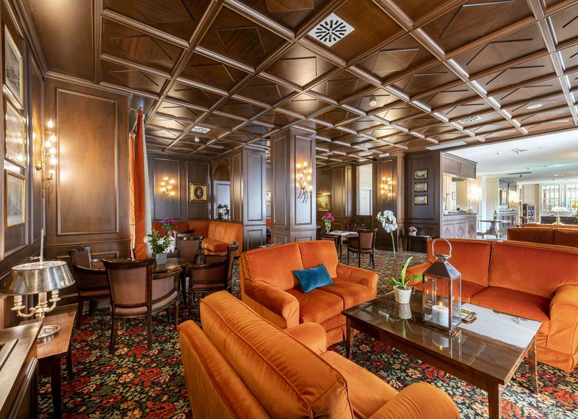 Lounge Photo