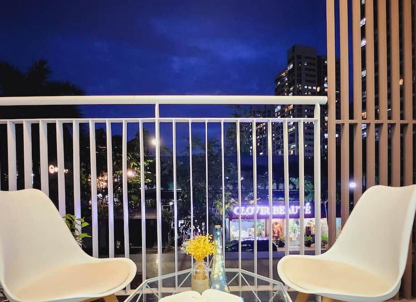 Balcony Photo