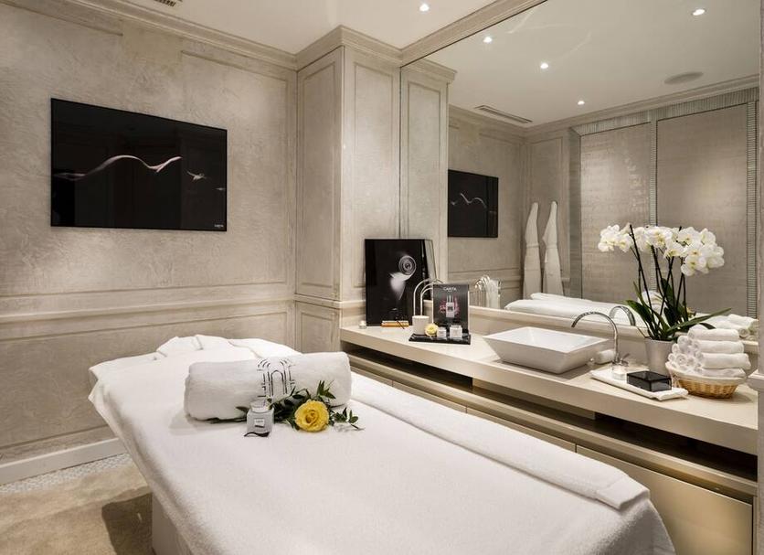 Spa Photo