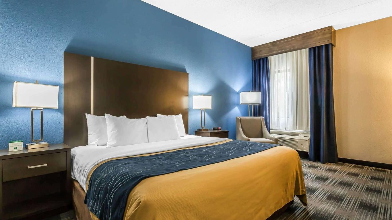 Comfort Inn Cleveland Airport