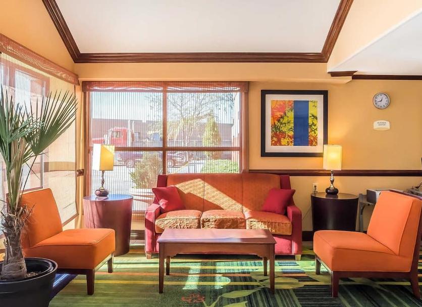 Lounge Photo