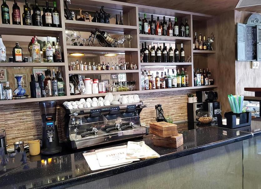 Bar Photo