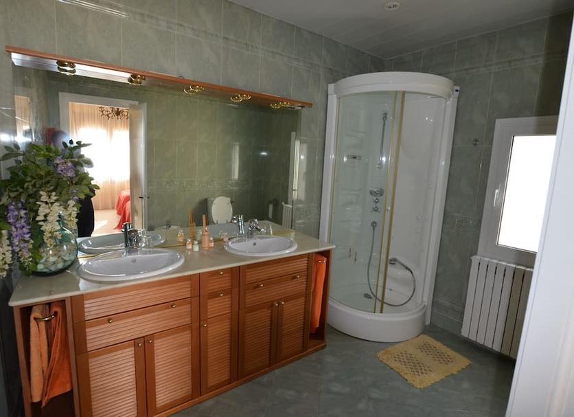 Bathroom Photo