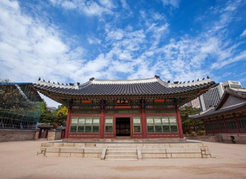 Building Photo