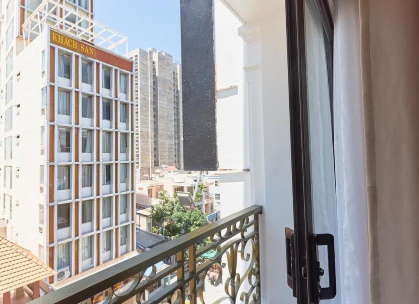 Balcony Photo