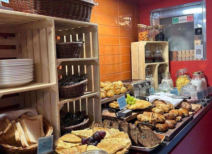 Buffet Photo