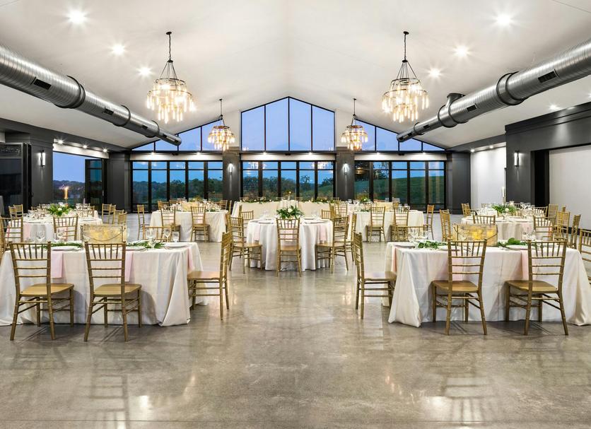 Banquet hall Photo