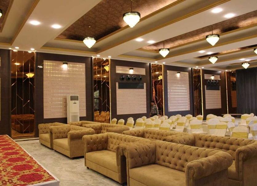 Banquet hall Photo