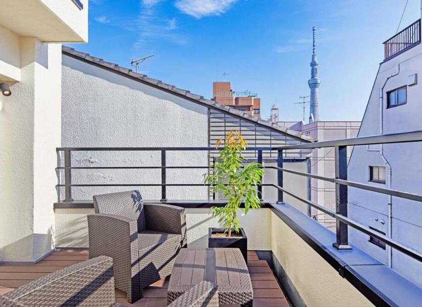 Balcony Photo