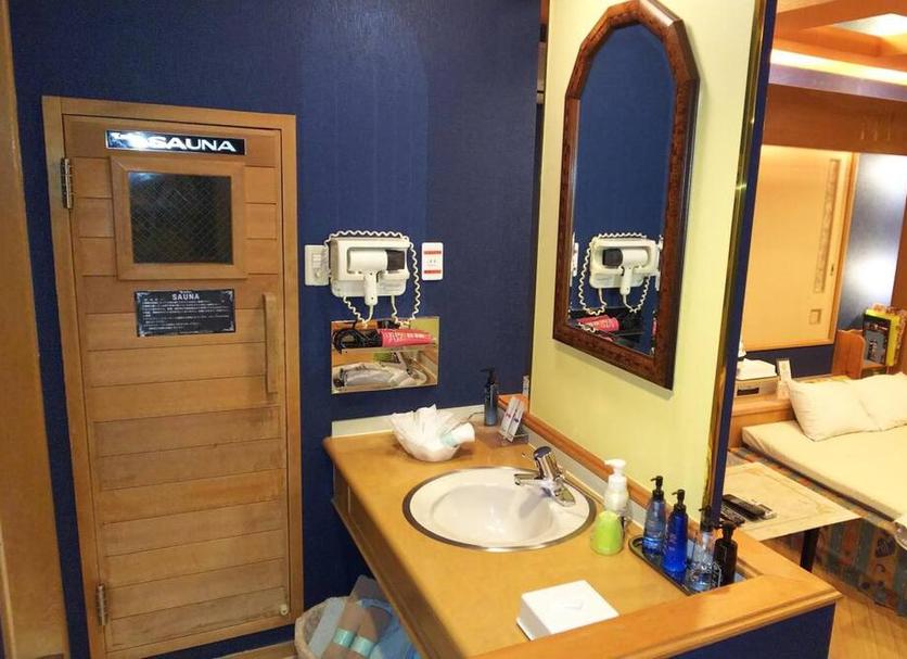 Bathroom Photo
