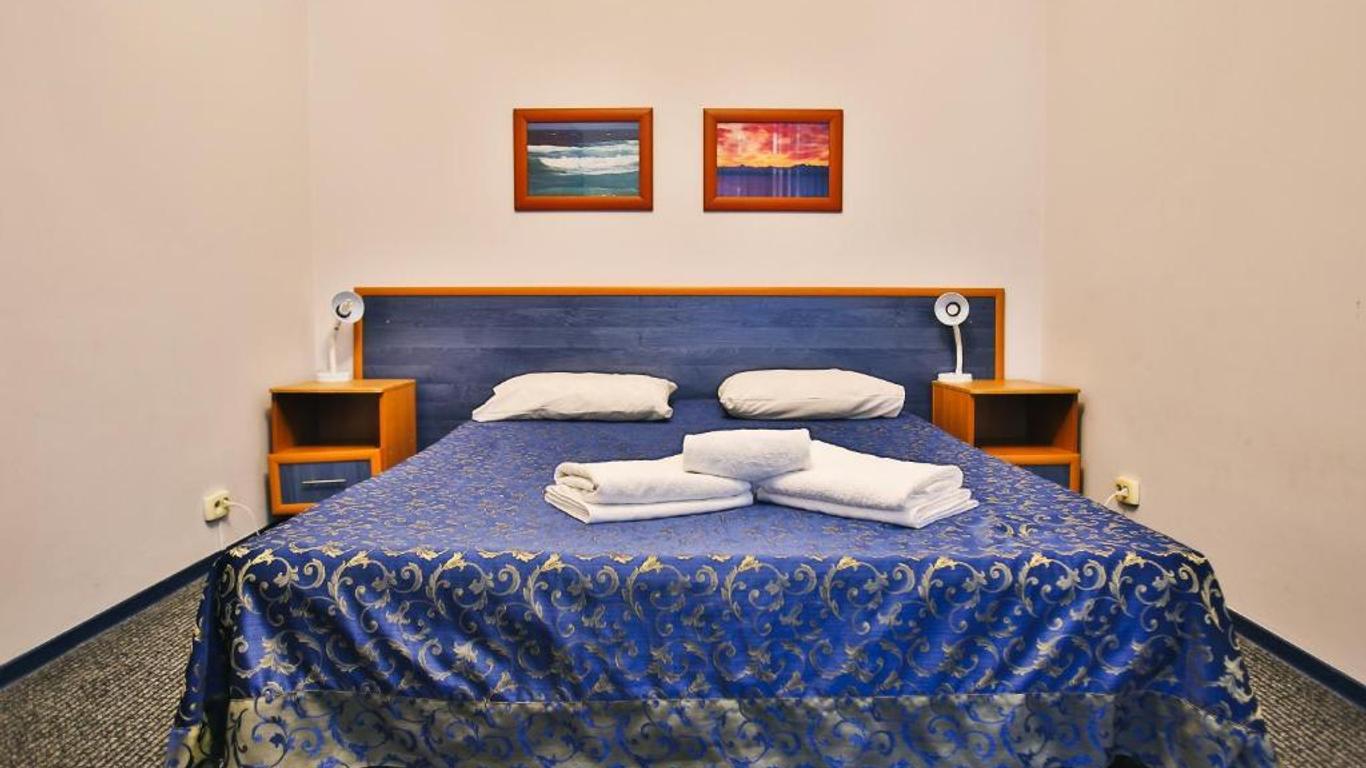 Rus Hotel